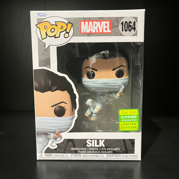 Damaged Box • Marvel #1064 Silk • 2022 Summer Convention Exclusive Shared Sticker